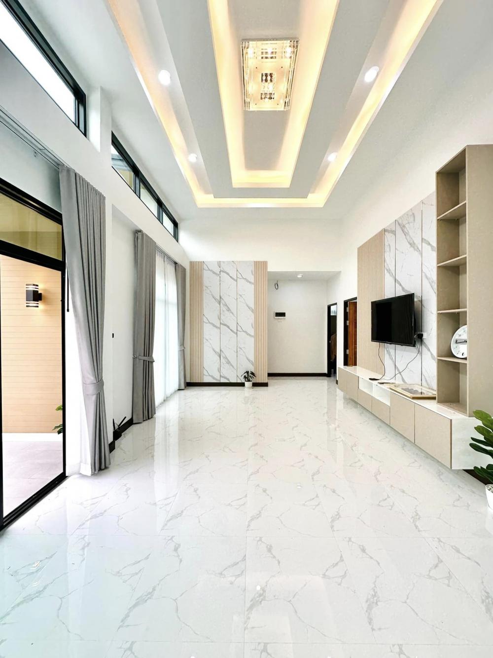 บ้านโมเดิร์นชั้นเดียวตกแต่งบิ้วอินน่าอยู่ ขนาด 3 ห้องนอน 2 ห้องน้ำ รูปที่ 11