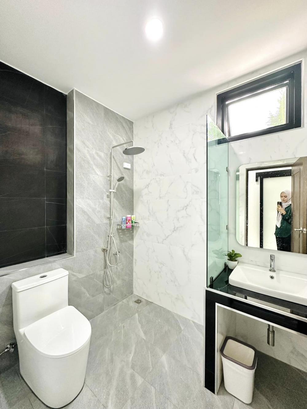 บ้านโมเดิร์นชั้นเดียวตกแต่งบิ้วอินน่าอยู่ ขนาด 3 ห้องนอน 2 ห้องน้ำ รูปที่ 14