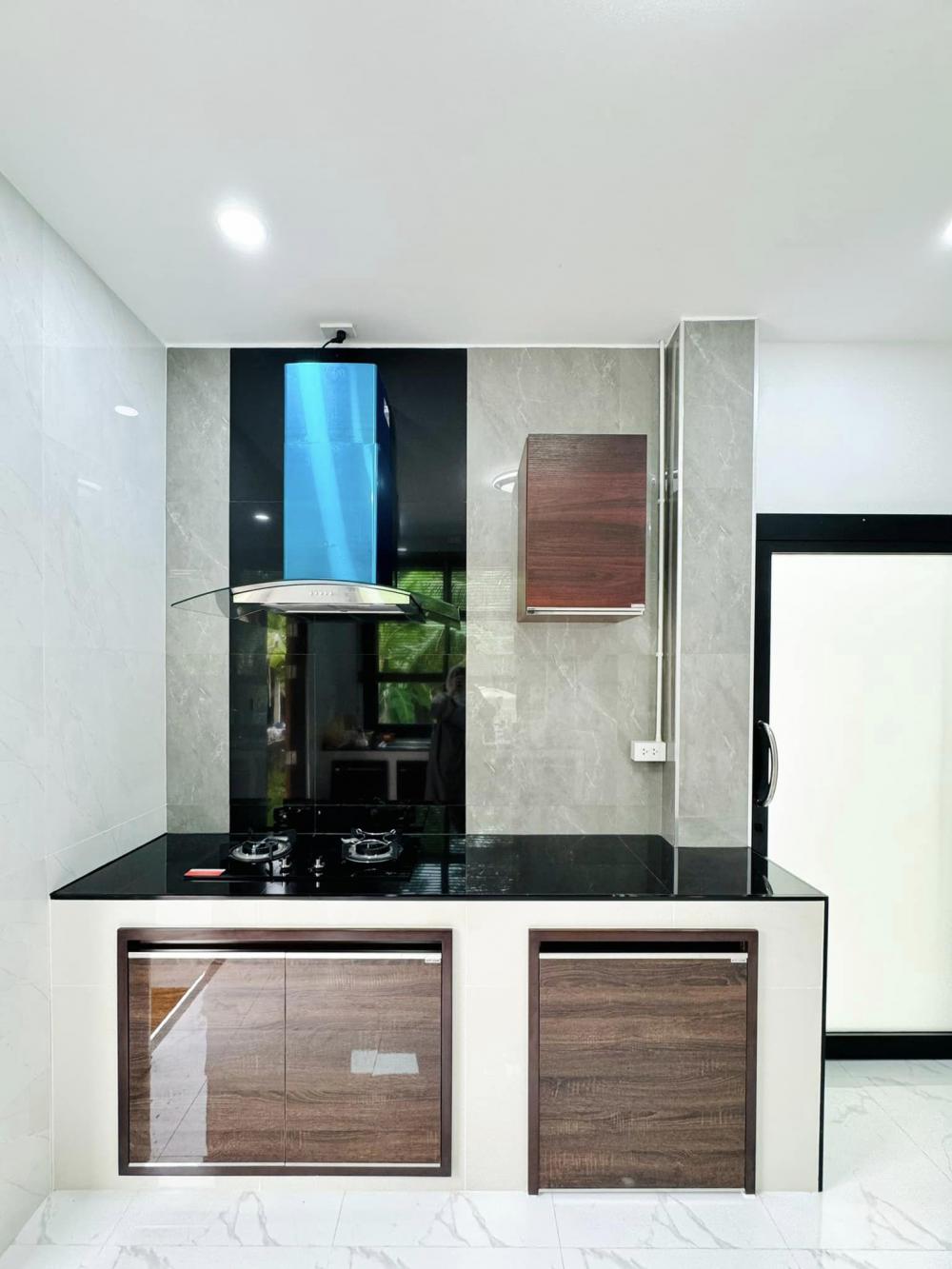 บ้านโมเดิร์นชั้นเดียวตกแต่งบิ้วอินน่าอยู่ ขนาด 3 ห้องนอน 2 ห้องน้ำ รูปที่ 8