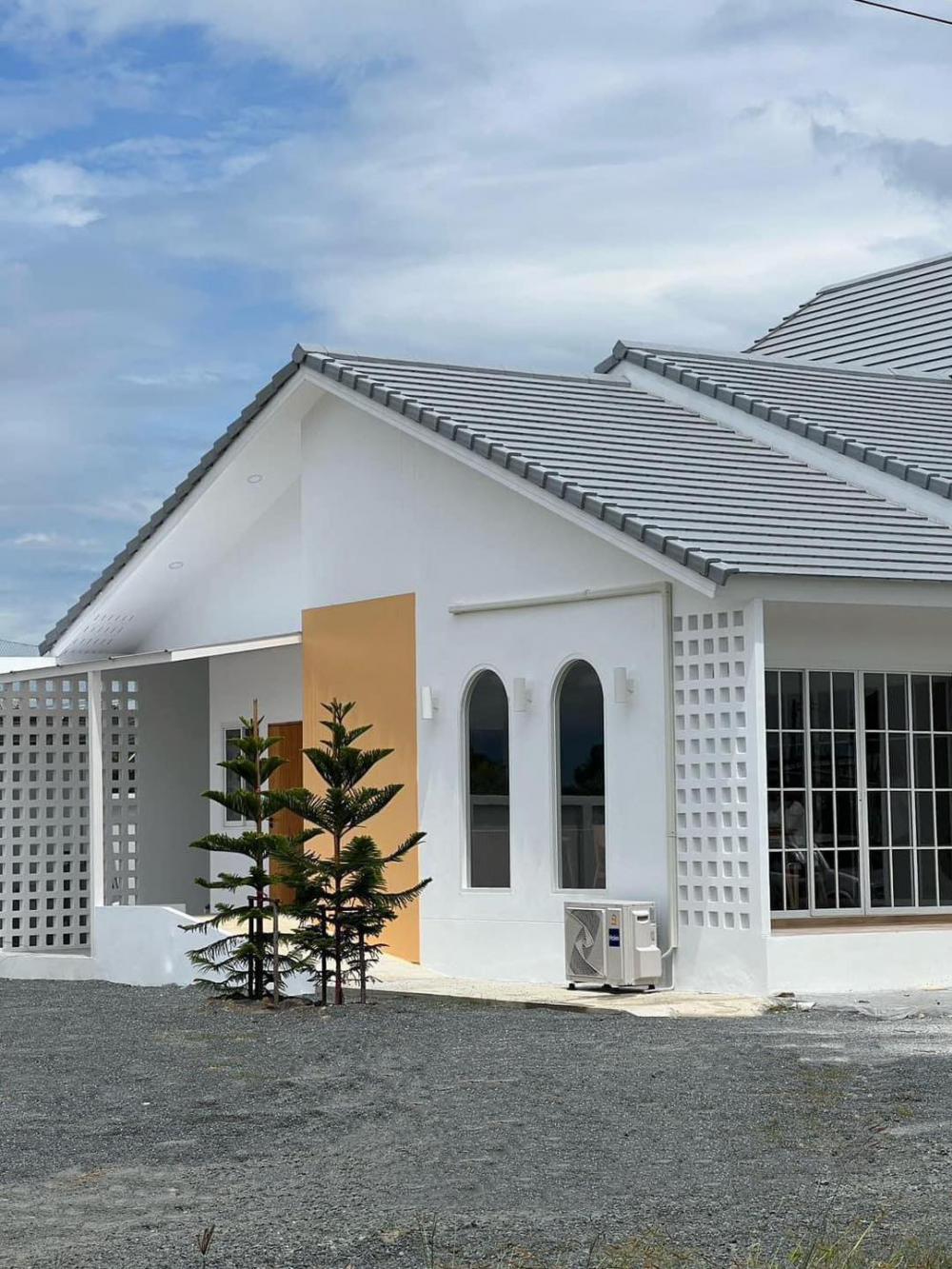 บ้านชั้นครึ่งในสไตล์มินิมอล 3 ห้องนอน 3 ห้องน้ำ รูปที่ 3