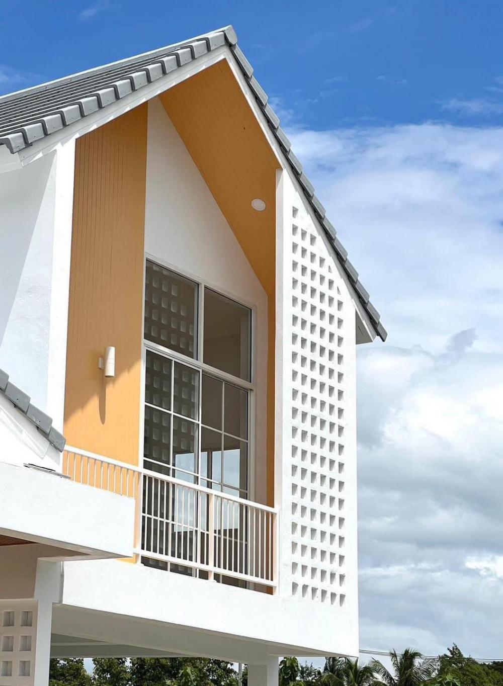 บ้านชั้นครึ่งในสไตล์มินิมอล 3 ห้องนอน 3 ห้องน้ำ รูปที่ 4