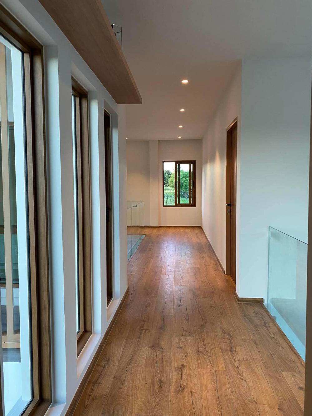 ไอเดียบ้านสองชั้นมินิมอล และรั้วมินิมอล ใช้เวลาสร้าง 1 ปี 3 เดือน รูปที่ 3