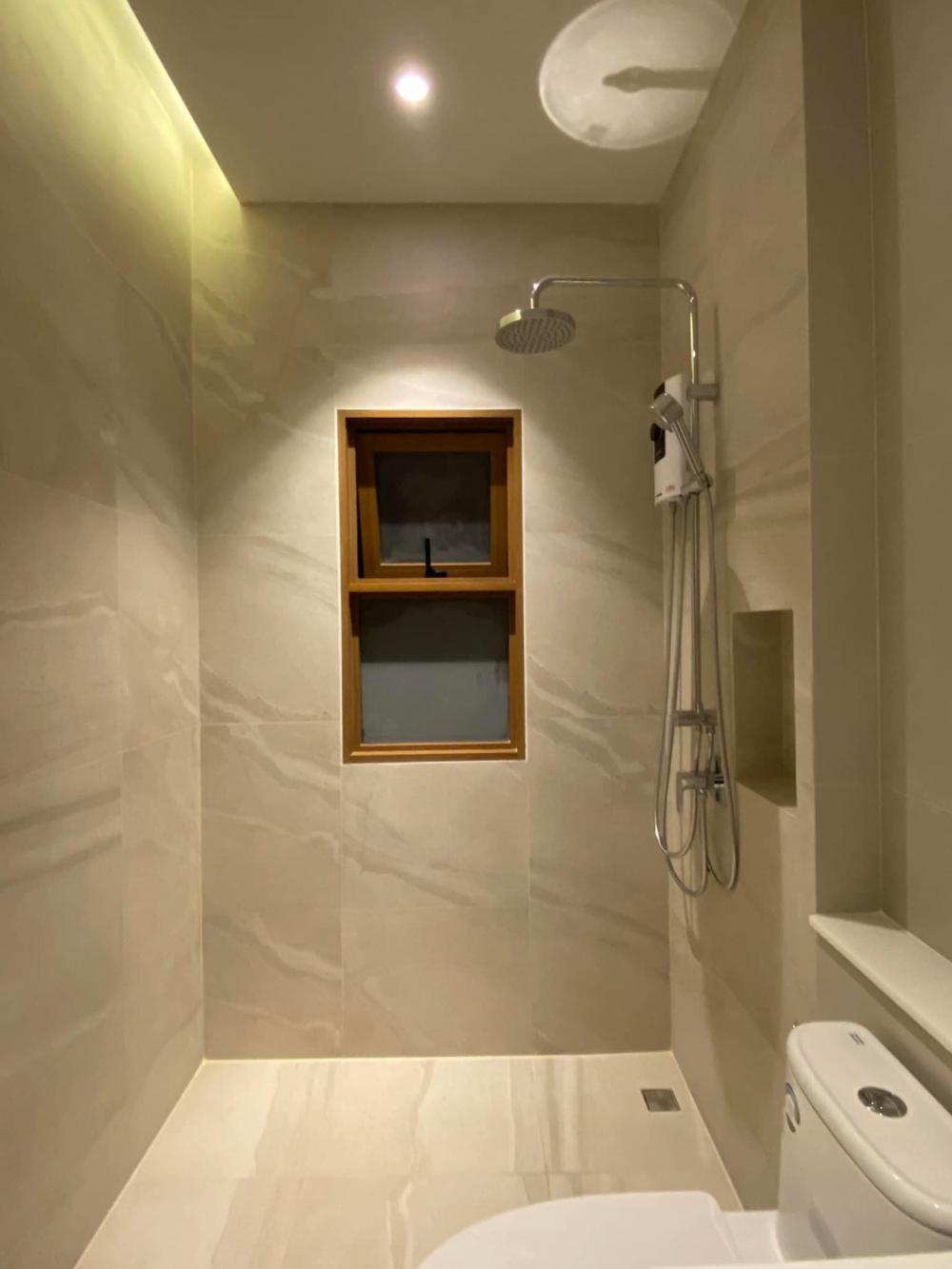 ไอเดียบ้านสองชั้นมินิมอล และรั้วมินิมอล ใช้เวลาสร้าง 1 ปี 3 เดือน รูปที่ 6