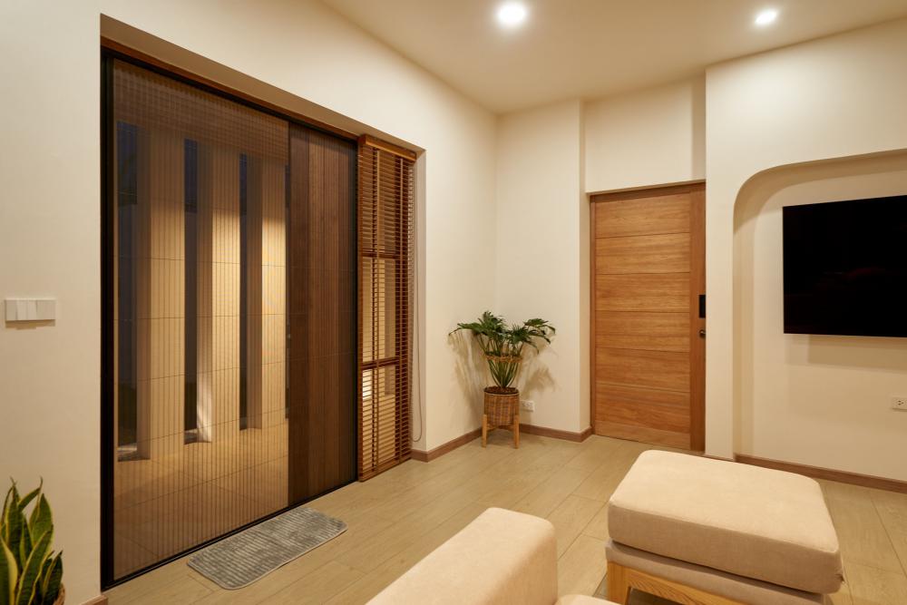 บ้านพักอาศัยชั้นเดียว TW  Home พื้นที่ใช้สอย 384  ตร.ม. ดีไซน์ใช้การผสมผสานระหว่างแนวทางสถาปัตยกรรมแบบ Modern และ Muji-Minimal รูปที่ 6