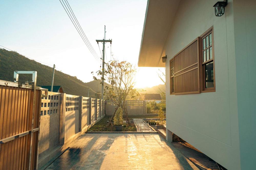 บ้านญี่ปุ่นมินิมอล JAPANESE HOUSE มีระเบียงข้างบ้าน ขนาด 3 ห้องนอน 3 ห้องน้ำ รูปที่ 12