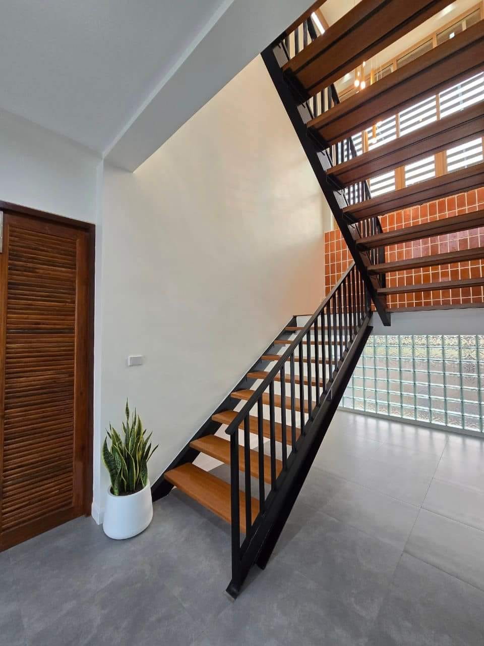 บ้านพักอาศัย 2ชั้น สไตล์สไตล์ทรอปิคอล ขนาด 3 ห้องนอน 4 ห้องน้ำ พื้นที่ใช้สอย 416 ตร.ม. รูปที่ 16