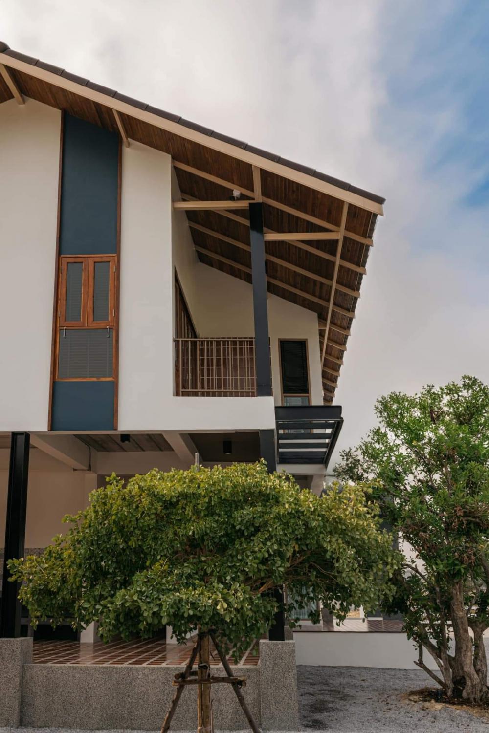 บ้านพักอาศัย 2ชั้น สไตล์สไตล์ทรอปิคอล ขนาด 3 ห้องนอน 4 ห้องน้ำ พื้นที่ใช้สอย 416 ตร.ม. รูปที่ 30