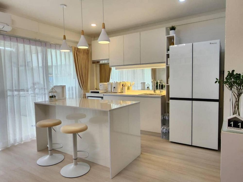 ไอเดียรีโนเวททาวน์โฮมเก่าอายุกว่า 30 ปี กลายเป็นบ้านสไตล์มินิมอล รูปที่ 13