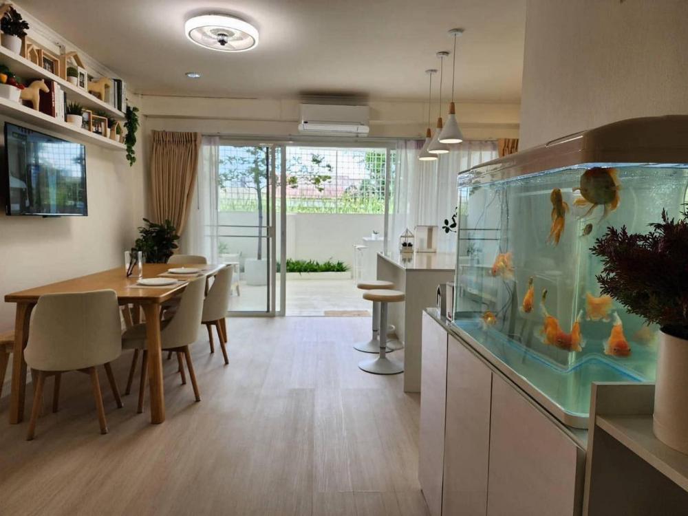 ไอเดียรีโนเวททาวน์โฮมเก่าอายุกว่า 30 ปี กลายเป็นบ้านสไตล์มินิมอล รูปที่ 9