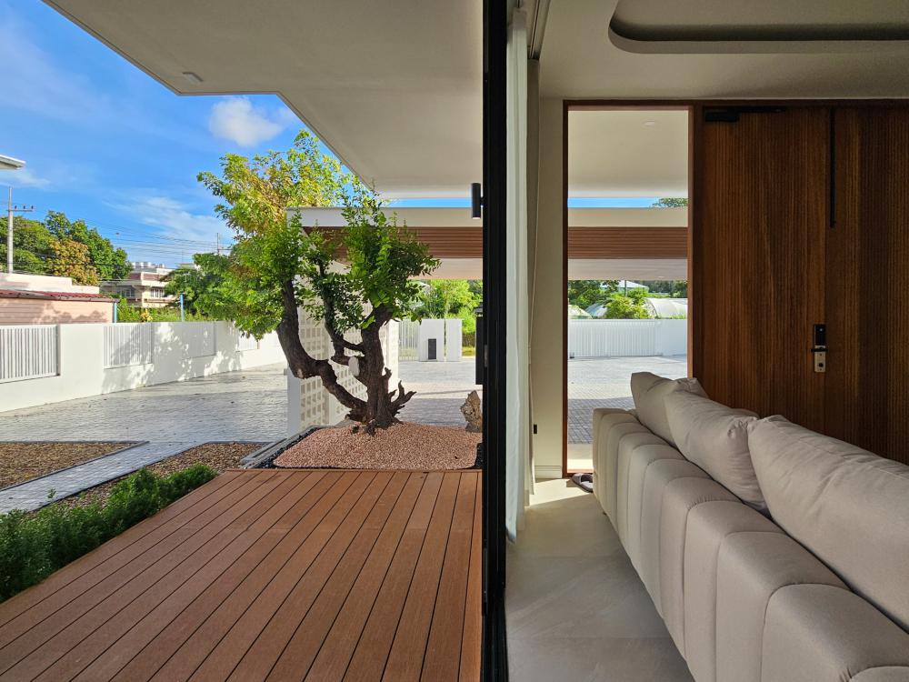 บ้านสไตล์นอร์ดิก Bann Bang-Phra เป็นบ้านที่สร้างขึ้นใหม่ที่ต้องการบ้านใหม่สำหรับอาศัยกับคุณพ่อคุณแม่วัยเกษียณ แทนการรีโนเวทบ้านเดิม รูปที่ 7