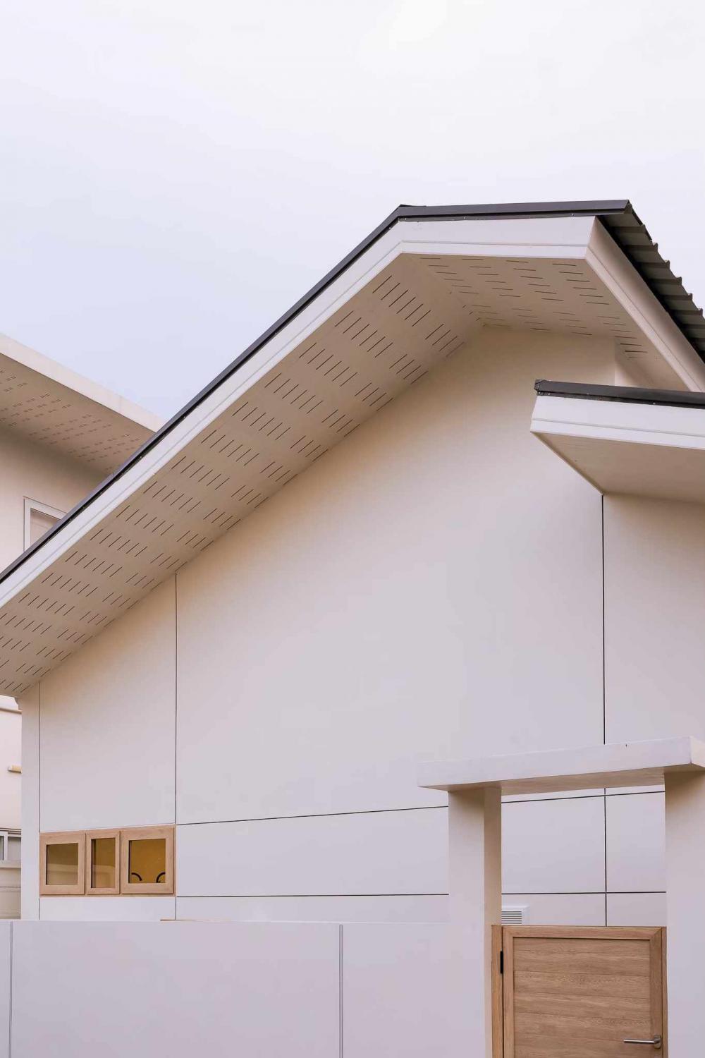 บ้านเดี่ยวสไตล์มินิมอลมูจิ โทนสีอบอุ่น ผสมผสานกับความเป็นโมเดิร์นนิดๆ ขนาด 189 ตร.ม. รูปที่ 26