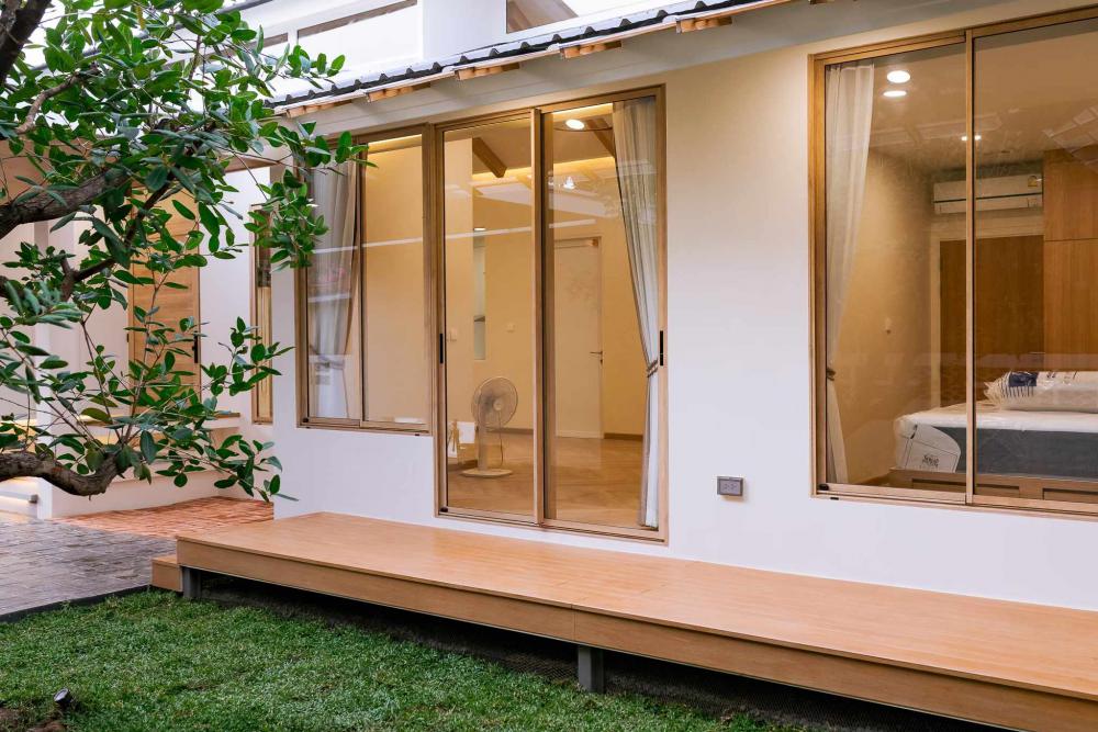 บ้านเดี่ยวสไตล์มินิมอลมูจิ โทนสีอบอุ่น ผสมผสานกับความเป็นโมเดิร์นนิดๆ ขนาด 189 ตร.ม. รูปที่ 9