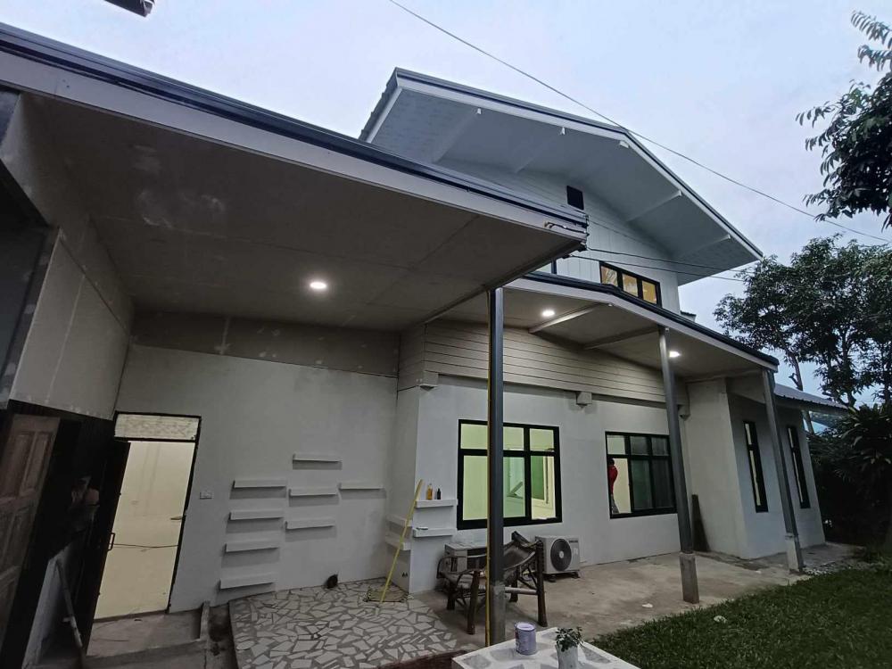 รีโนเวทบ้านครึ่งปูนครึ่งไม้ ขนาด 4 ห้อนนอน 1 ห้องน้ำ รูปที่ 21