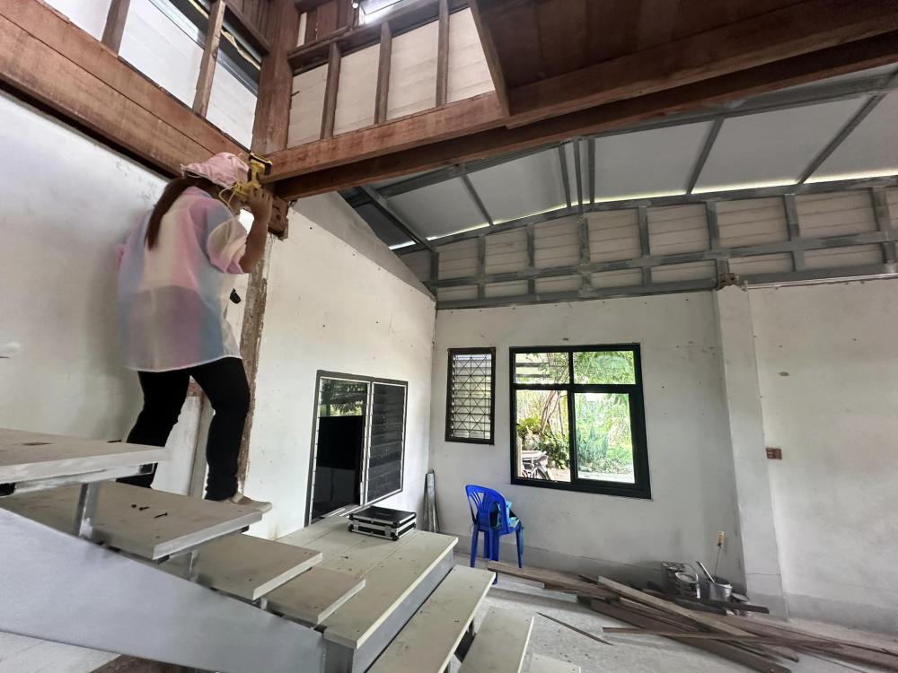 รีโนเวทบ้านครึ่งปูนครึ่งไม้ ขนาด 4 ห้อนนอน 1 ห้องน้ำ รูปที่ 26