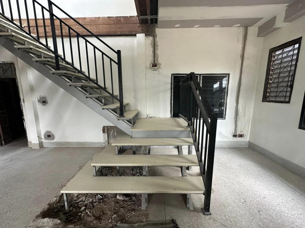 รีโนเวทบ้านครึ่งปูนครึ่งไม้ ขนาด 4 ห้อนนอน 1 ห้องน้ำ รูปที่ 27