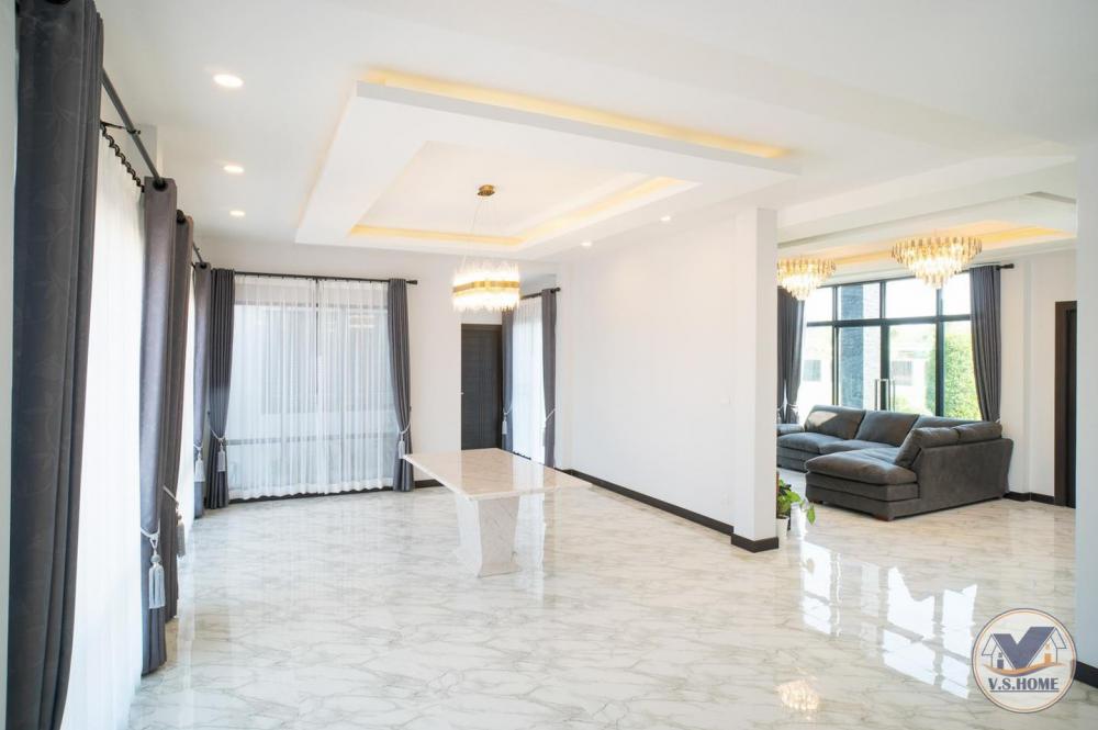 บ้านสองชั้นสไตล์คอนเทมโพรารี่ ขนาด 4 ห้องนอน 5 ห้องน้ำ 2 ที่จอดรถ รูปที่ 29