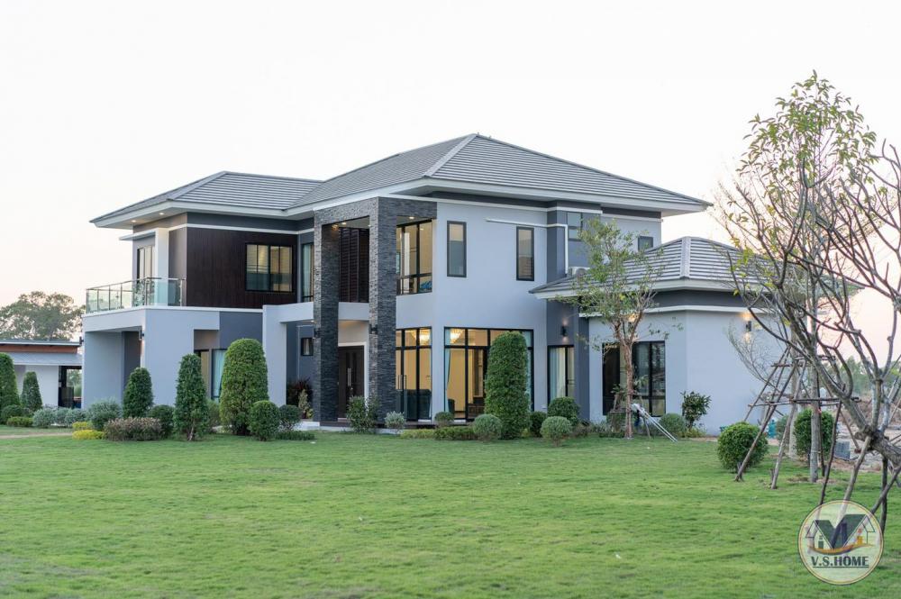 บ้านสองชั้นสไตล์คอนเทมโพรารี่ ขนาด 4 ห้องนอน 5 ห้องน้ำ 2 ที่จอดรถ รูปที่ 63