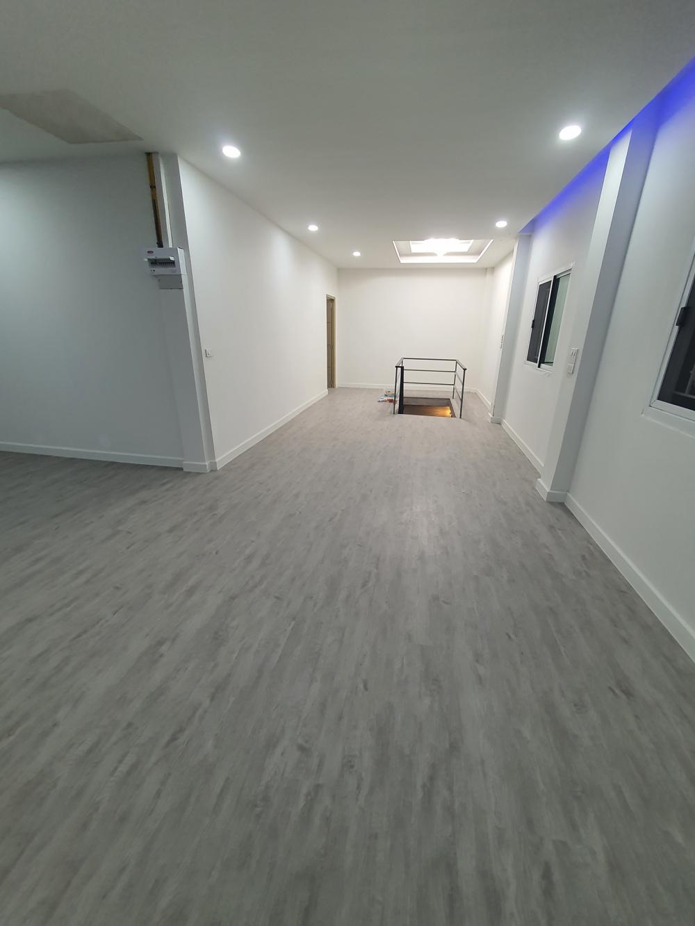 รีโนเวทบ้านไม้มินิมอล ขนาด 3 ห้องนอน 2 ห้องน้ำ  1ห้องครัว 2 ห้องโถงบน+ล่าง รูปที่ 8