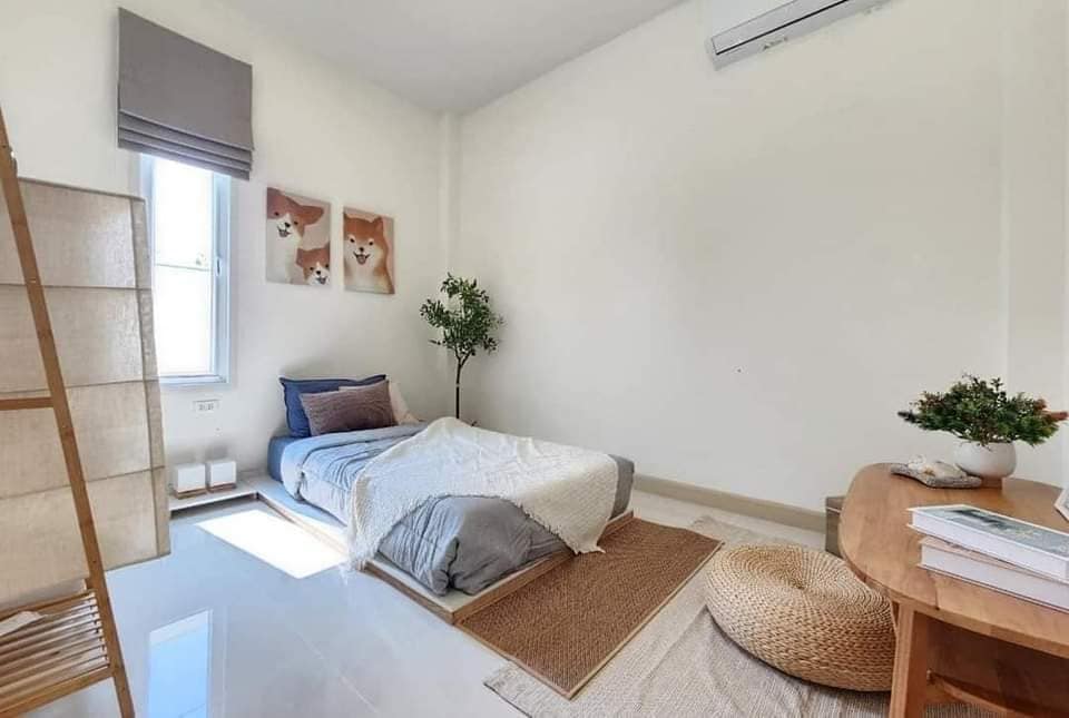 บ้านสไตล์มินิมอลขนาด 3 ห้องนอน 2 ห้องน้ำ และสวนมินิมอล รูปที่ 5