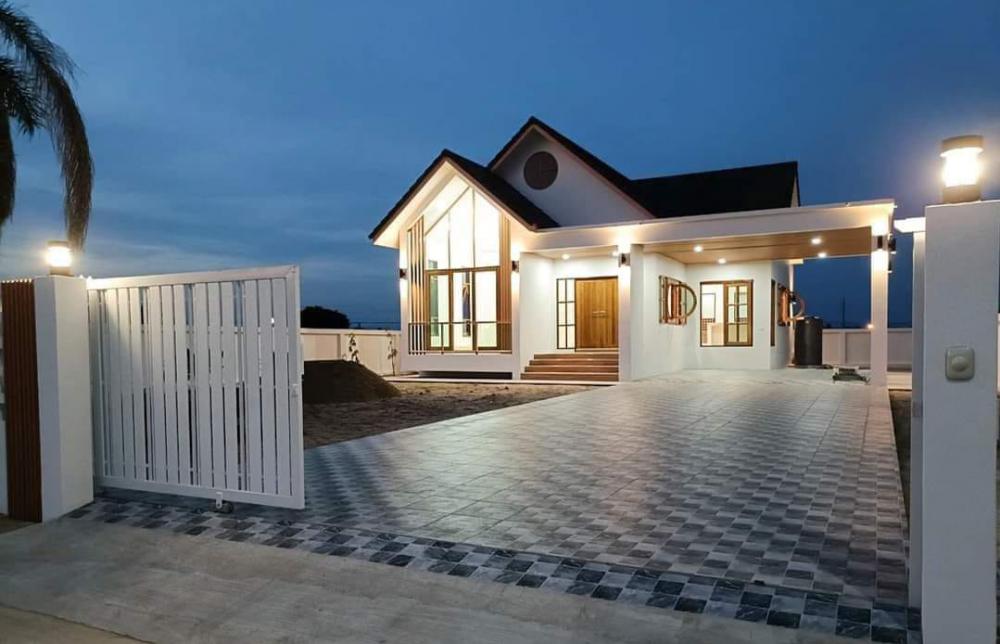 ไอเดียบ้านมินิมอลมูจิ 3 ห้องนอน 2 ห้องน้ำ ขนาด 121 ตร.ม. งบ 1.7 ล้านบาท รูปที่ 10