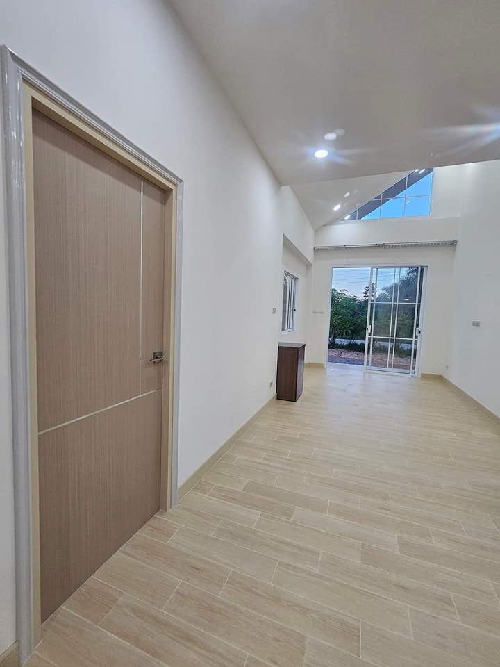 บ้านสไตล์นอร์ดิกตกแต่งสไตล์มินิมอลฟังก์ชั่นใช้สอยภายในบ้าน​ ขนาด 2 ห้องนอน 1 ห้องน้ำ รูปที่ 11