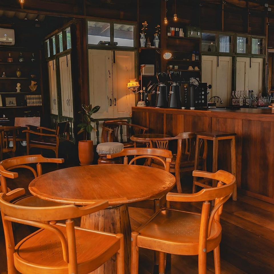 ไอเดียคาเฟ่ไม้สวยๆ รูปที่ 10