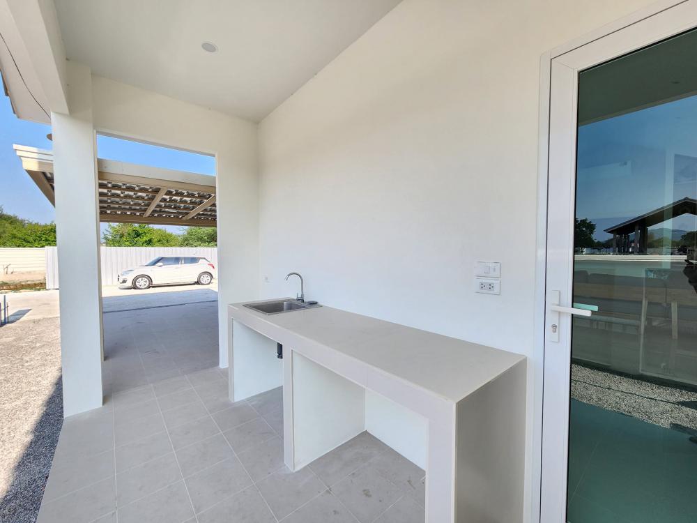 บ้านชั้นเดียวที่มีดีไซน์มินิมอลและทันสมัย รูปที่ 15