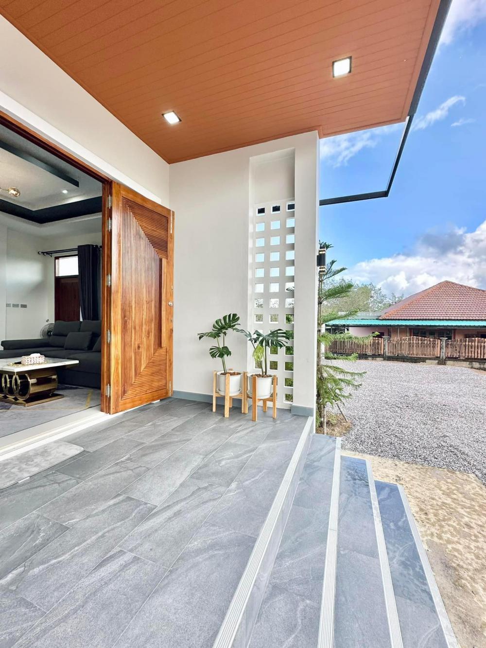 แบบบ้านชั้นครึ่งสไตล์โมเดิร์น บิ้วอินภายในสวยลงตัว ขนาด 3 ห้องนอน 3 ห้องน้ำ รูปที่ 10