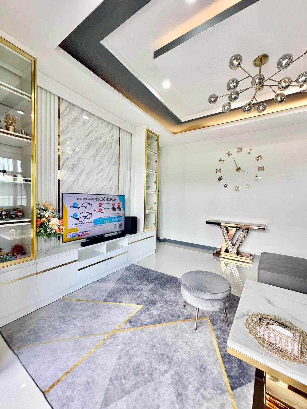 แบบบ้านชั้นครึ่งสไตล์โมเดิร์น บิ้วอินภายในสวยลงตัว ขนาด 3 ห้องนอน 3 ห้องน้ำ รูปที่ 13