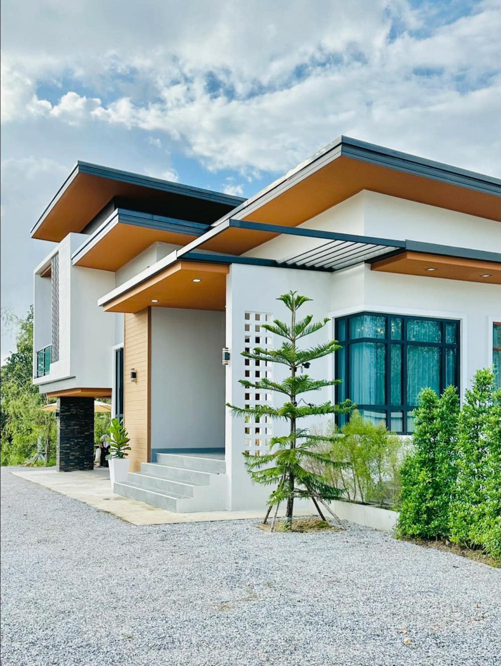 แบบบ้านชั้นครึ่งสไตล์โมเดิร์น บิ้วอินภายในสวยลงตัว ขนาด 3 ห้องนอน 3 ห้องน้ำ รูปที่ 9