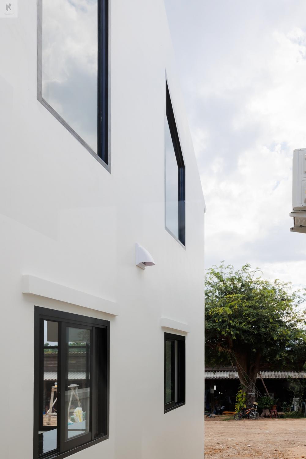 บ้านสไตล์นอร์ดิกมินิมอลขนาด 5 ห้องน้ำ 6 ห้องน้ำ ใหญ่มาก รูปที่ 6