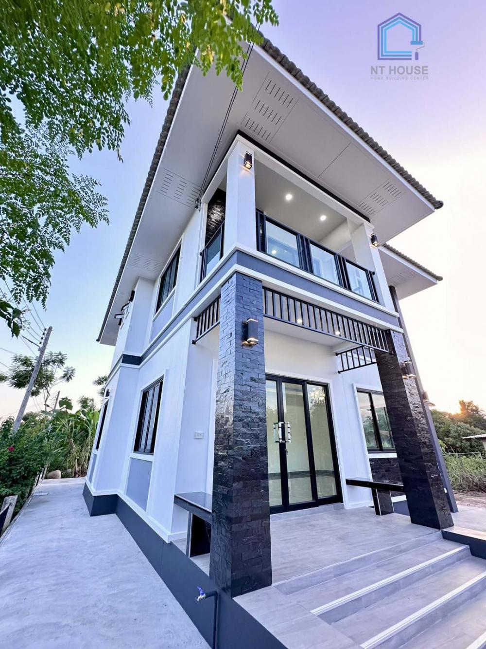 บ้าน 2 ชั้น สไตล์ไทยประยุกต์ ขนาด 4 ห้องนอน 3 ห้องน้ำ รูปที่ 12