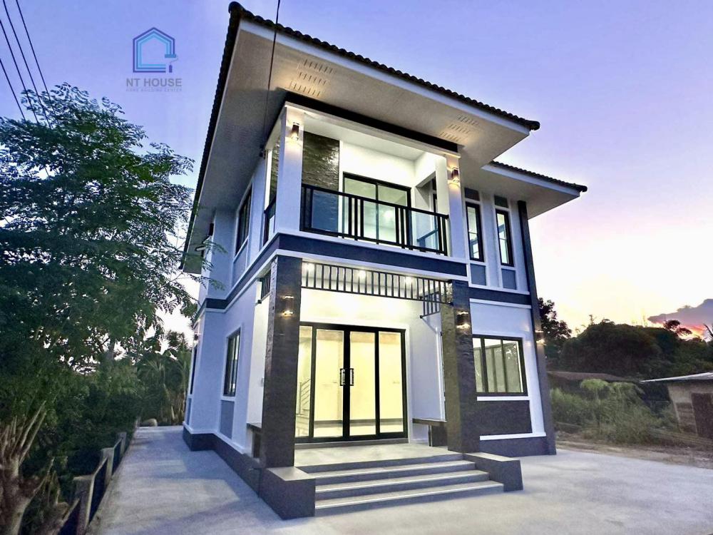 บ้าน 2 ชั้น สไตล์ไทยประยุกต์ ขนาด 4 ห้องนอน 3 ห้องน้ำ รูปที่ 27