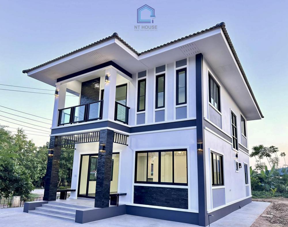 บ้าน 2 ชั้น สไตล์ไทยประยุกต์ ขนาด 4 ห้องนอน 3 ห้องน้ำ รูปที่ 3