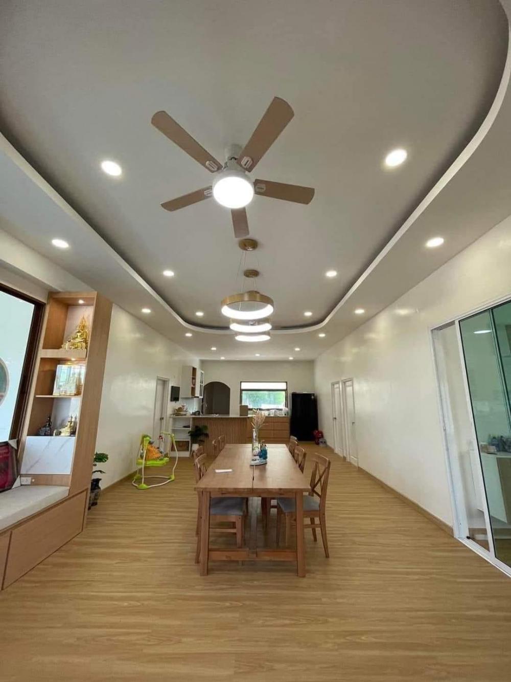 บ้านเดี่ยวมินิมอล 3 ห้องนอน 2 ห้องน้ำ พื้นที่ใช้สอยประมาณ 200 ตารางเมตร รูปที่ 4