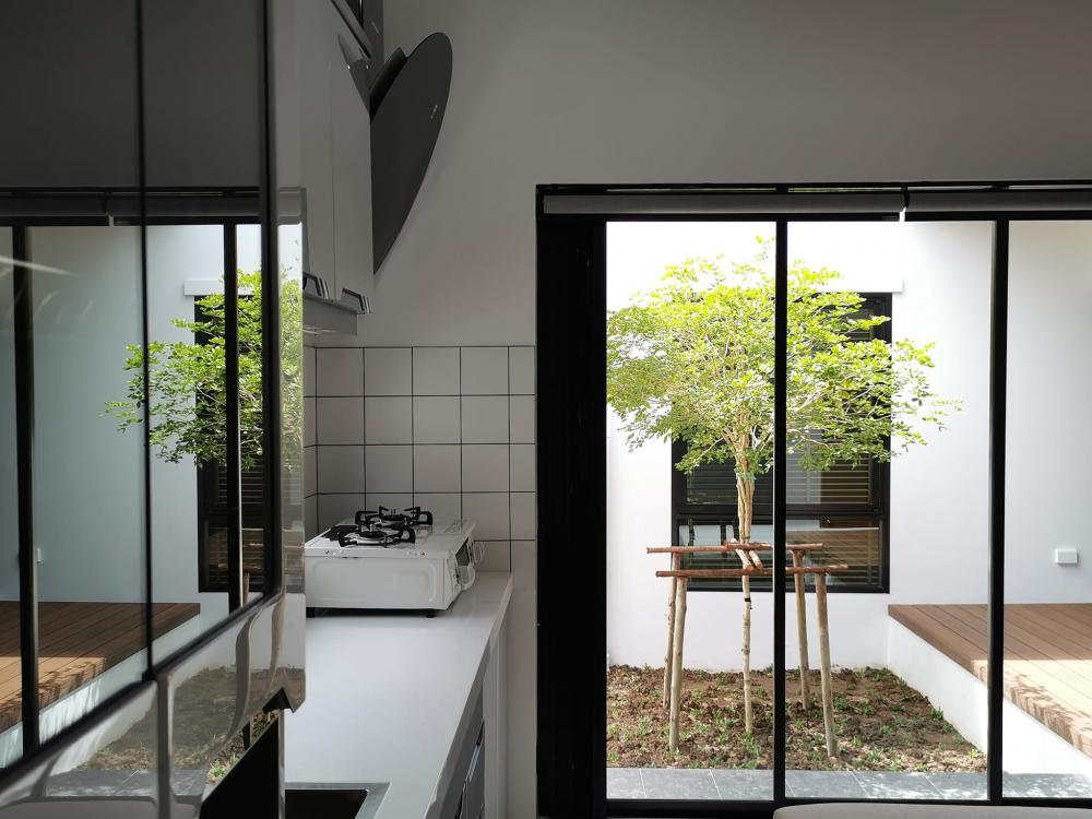 ไอเดียบ้านพักอาศัย​ ชั้นเดียวสไตล์ต่างประเทศ​ 3 ห้องนอน 2 ห้องน้ำ รูปที่ 4