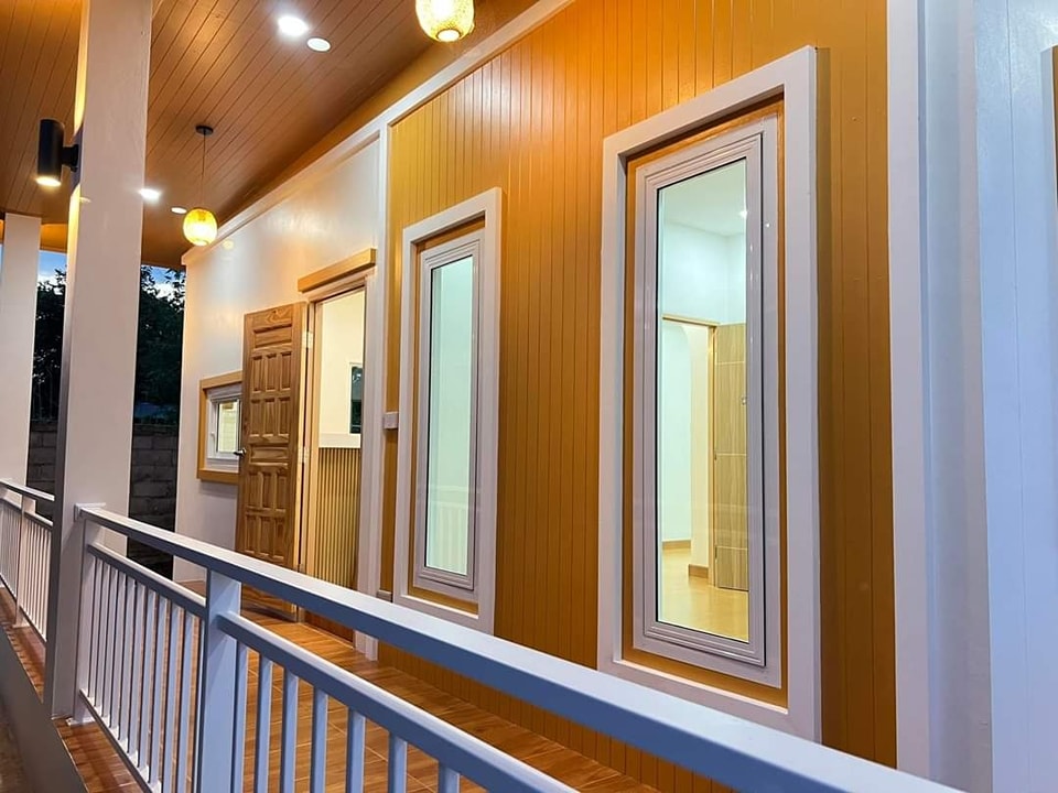 บ้านสไตล์โมเดิร์นมินิมอล 3 ห้องนอน 1 ห้องน้ำ 1 ห้องโถง 1 ห้องครัว พร้อมมินิบาร์สำหรับครอบครัวเล็กๆ รูปที่ 24