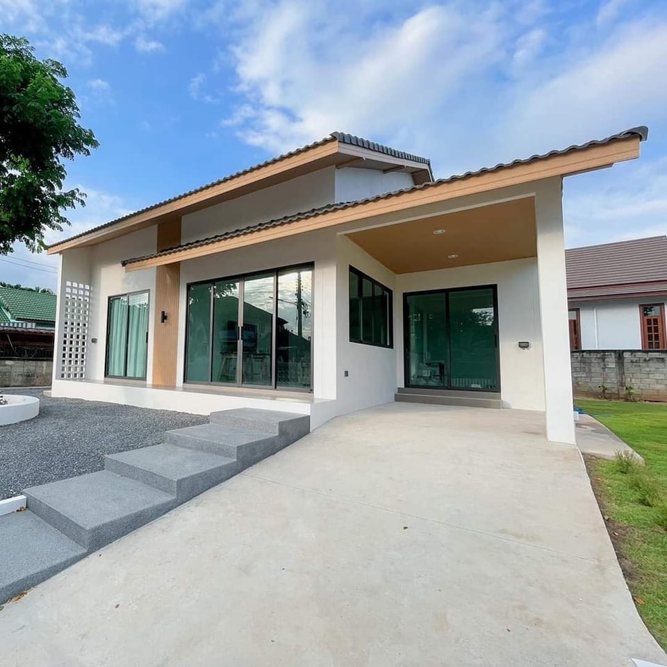 บ้านโมเดิร์นมินิมอลขนาดเล็ก 2 ห้องนอน 2 ห้องน้ำ รูปที่ 3