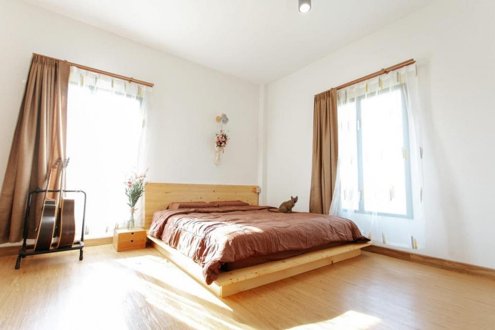 ไอเดียบ้านขนาด 3 ห้องนอน 2 ห้องน้ำ มาพร้อมพื้นที่ใช้สอยกำลังดีที่ 115 ตรม. รูปที่ 9