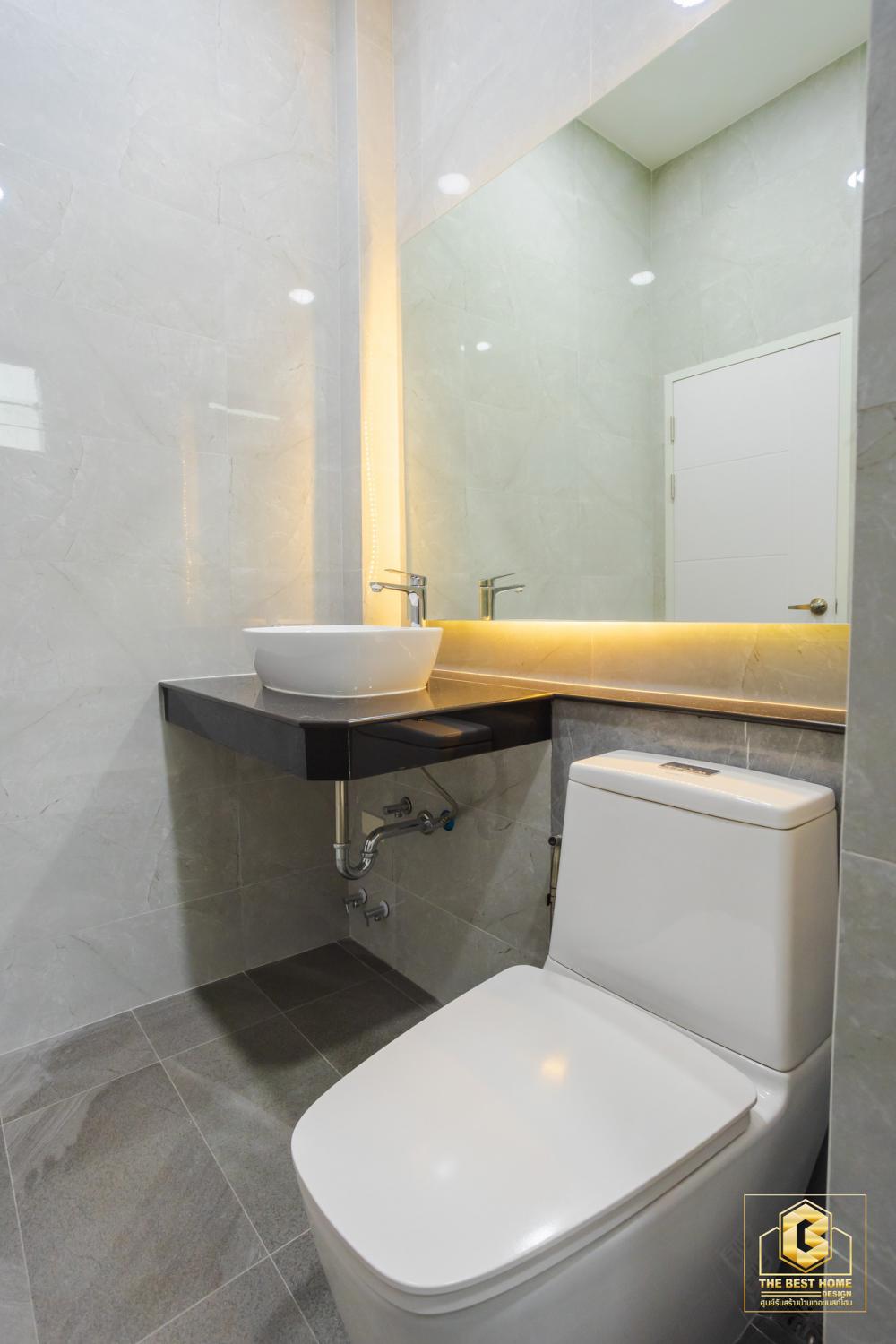 บ้านสไตล์โมเดิร์นมินิมอลสองชั้น ขนาด 4 ห้องนอน 3 ห้องน้ำ พื้นที่ 241 ตร.ม. รูปที่ 32