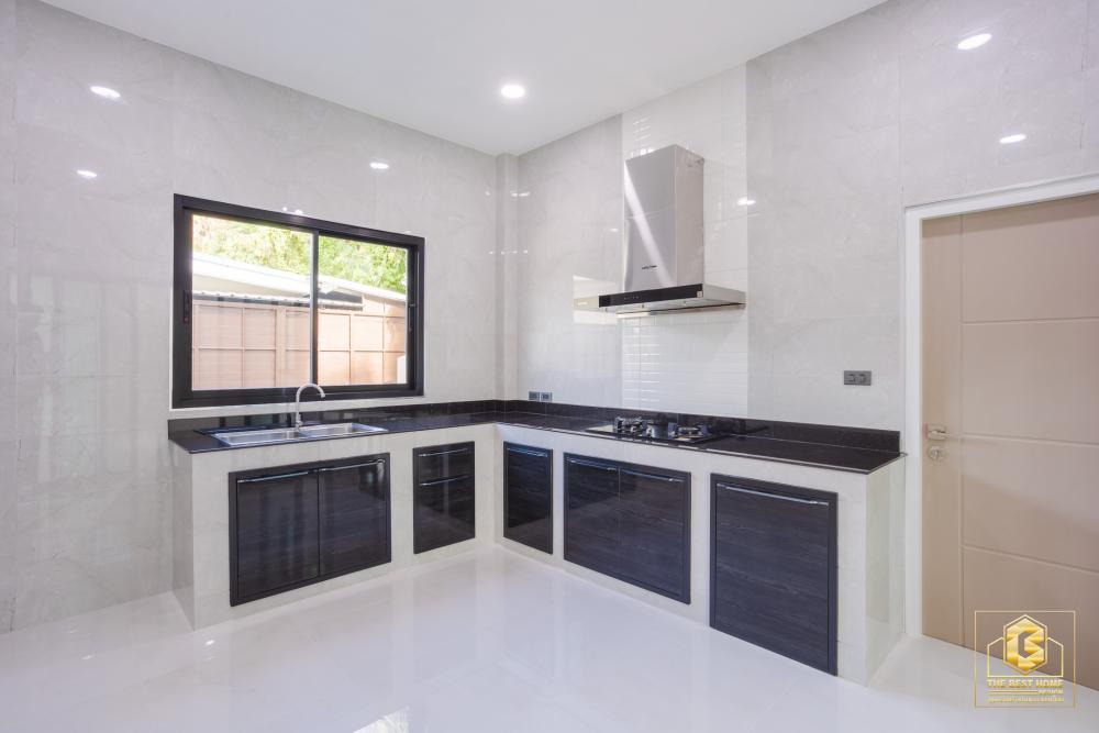 บ้านสไตล์โมเดิร์นมินิมอลสองชั้น ขนาด 4 ห้องนอน 3 ห้องน้ำ พื้นที่ 241 ตร.ม. รูปที่ 33