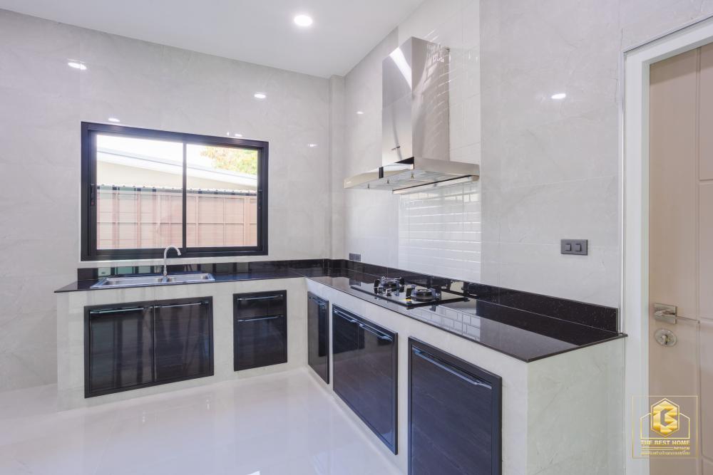 บ้านสไตล์โมเดิร์นมินิมอลสองชั้น ขนาด 4 ห้องนอน 3 ห้องน้ำ พื้นที่ 241 ตร.ม. รูปที่ 34