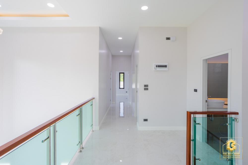 บ้านสไตล์โมเดิร์นมินิมอลสองชั้น ขนาด 4 ห้องนอน 3 ห้องน้ำ พื้นที่ 241 ตร.ม. รูปที่ 15