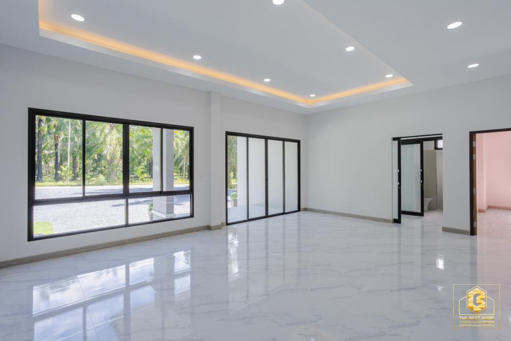 บ้านสไตล์คอนเทมโพรารี่ ขนาด 3 ห้องนอน 3 ห้องน้ำ พื้นที่รวม 179 ตร.ม. รูปที่ 13