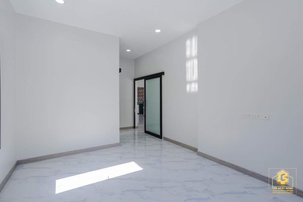 บ้านสไตล์คอนเทมโพรารี่ ขนาด 3 ห้องนอน 3 ห้องน้ำ พื้นที่รวม 179 ตร.ม. รูปที่ 23