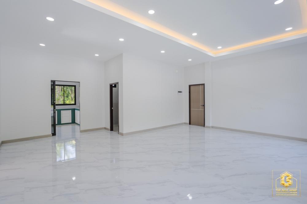 บ้านสไตล์คอนเทมโพรารี่ ขนาด 3 ห้องนอน 3 ห้องน้ำ พื้นที่รวม 179 ตร.ม. รูปที่ 9