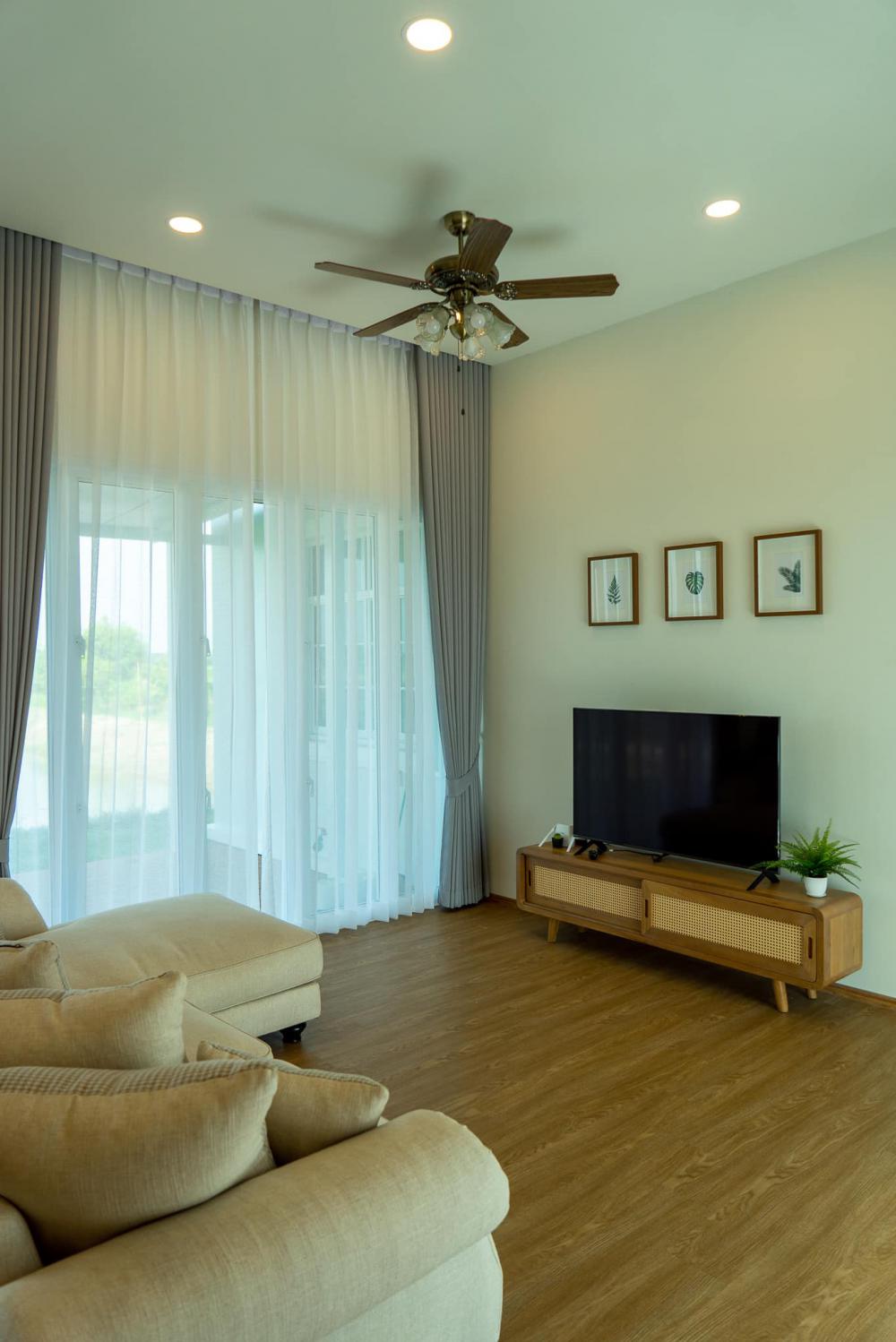 แบบบ้าน Modern Tropical สีละมุนมาก สวยแบบวินเทจ ขนาด 3 ห้องนอน 2 ห้องน้ำ รูปที่ 9