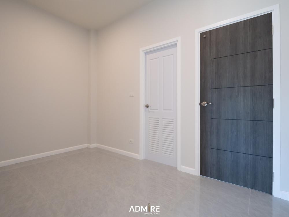 บ้านพักอาศัย ชั้นเดียว สไตล์คอนเทมโพรารี่ ตกแต่งมินิมอล ขนาด 3 ห้องนอน 2 ห้องน้ำ รูปที่ 15