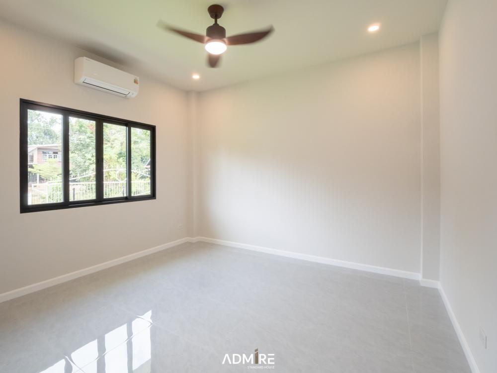 บ้านพักอาศัย ชั้นเดียว สไตล์คอนเทมโพรารี่ ตกแต่งมินิมอล ขนาด 3 ห้องนอน 2 ห้องน้ำ รูปที่ 25