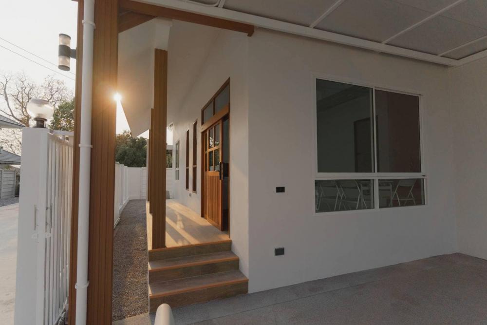 ไอเดียบ้านมินิมอลขนาด 3 ห้องนอน 2 ห้องน้ำ ที่จอดรถ 2 คัน รูปที่ 3